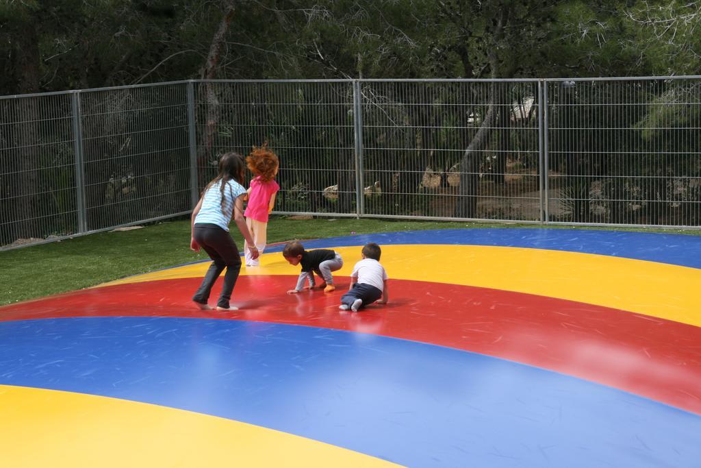 Camping Vilanova Park Vilanova i la Geltrú Exterior foto